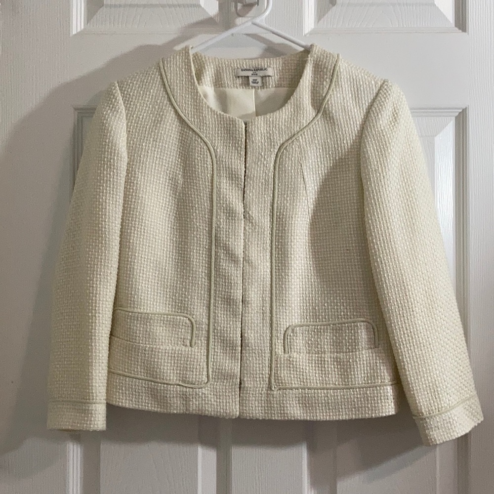 White Banana Republic Blazer
